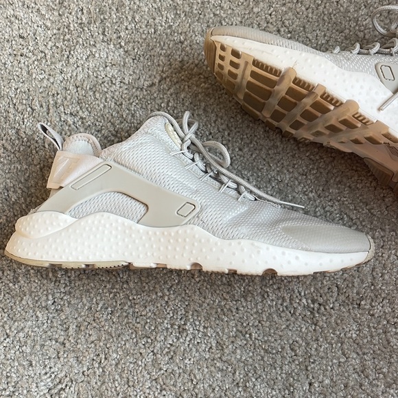 Nike Air Hurache Ultra - Picture 3 of 8